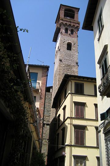 Lucca, towers and lanes